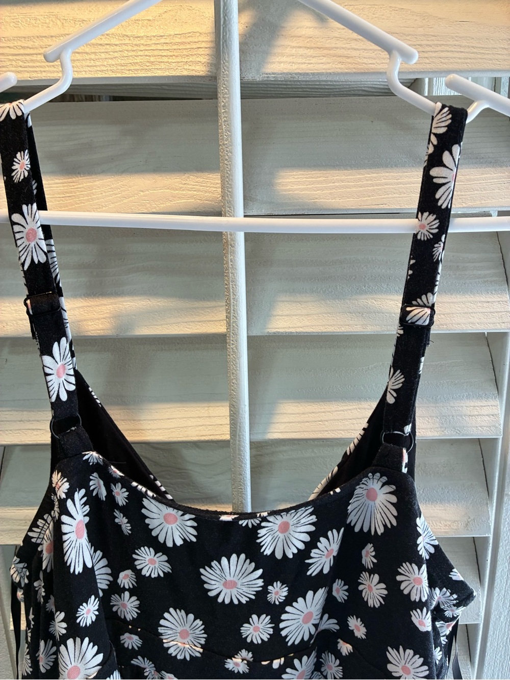 torrid Black Daisy Tie-Front Midi Dress with White Florals - Picture 10 of 13